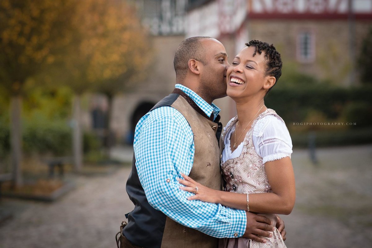 Bogi Photography Lisa Makeup Couple