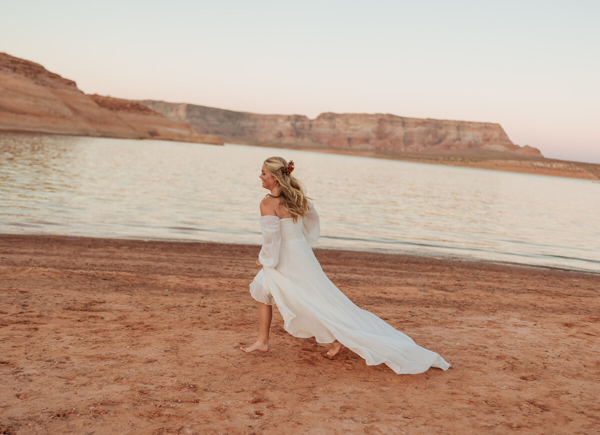 R + M _ Destination Wedding _ Lake Powell _ Utah-846