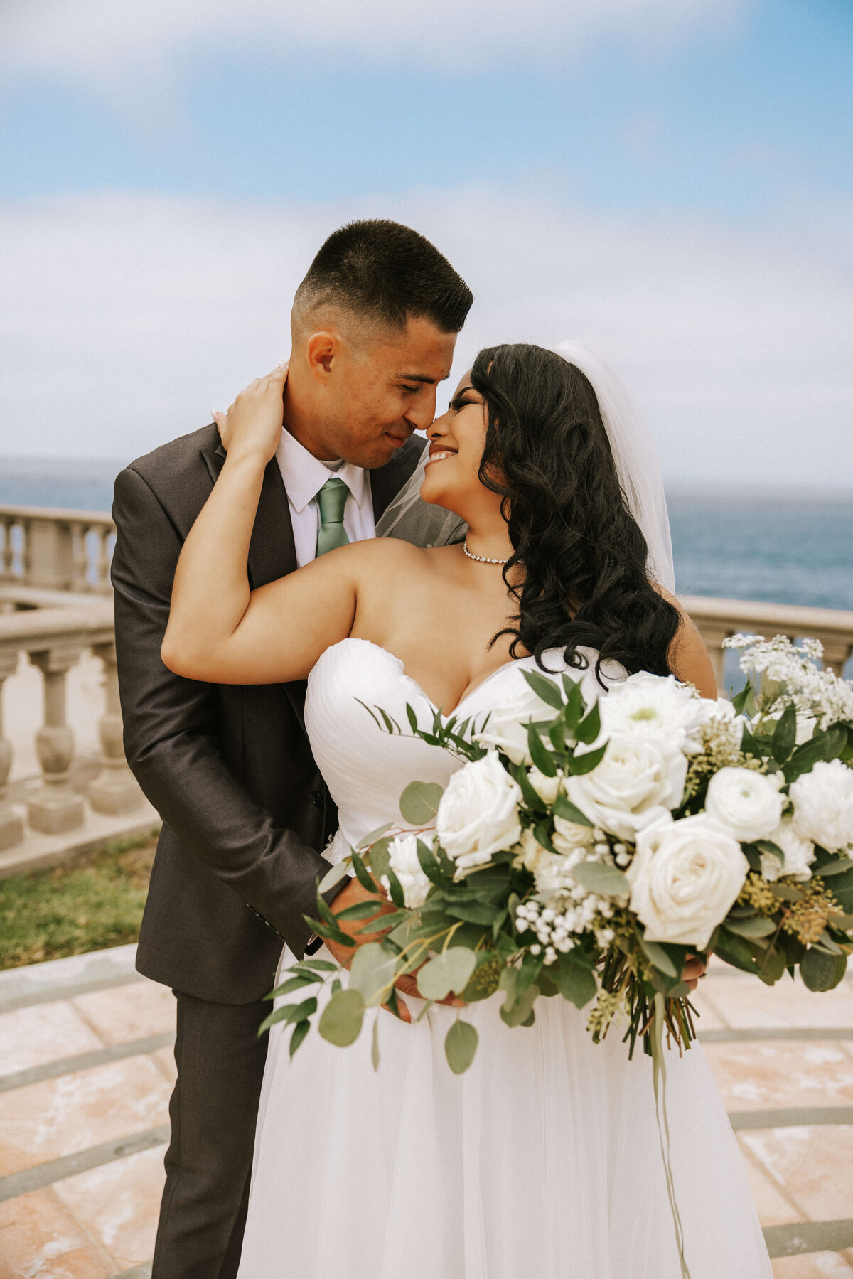 Palos-Verdes-Neighborhood-Church-wedding-couple