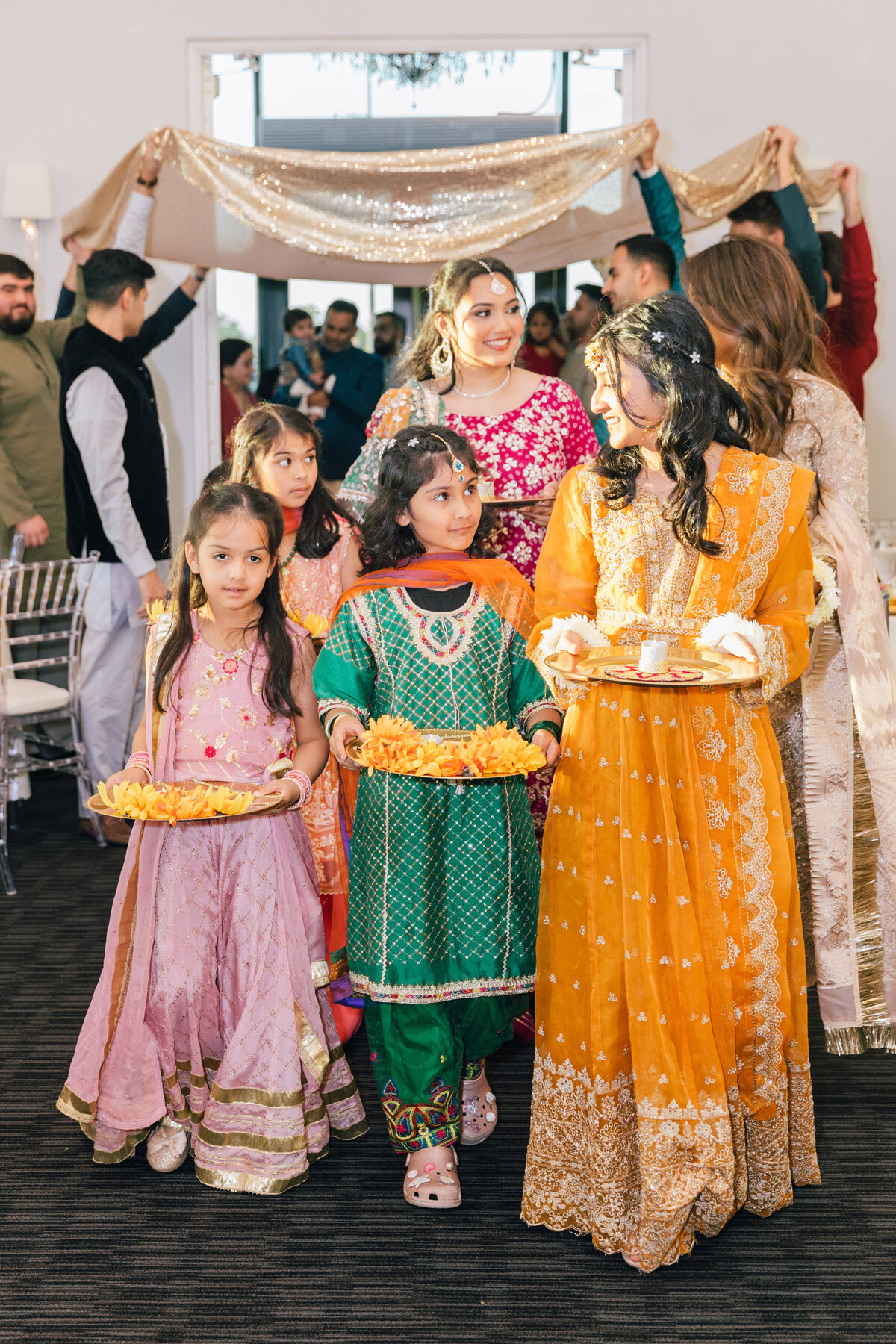 Chicago-wedding-photographers-Maha-Studios-Maheen-Asakar-Mehndi-131