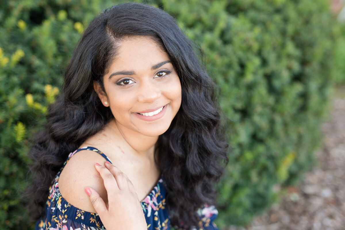 Srinija-22