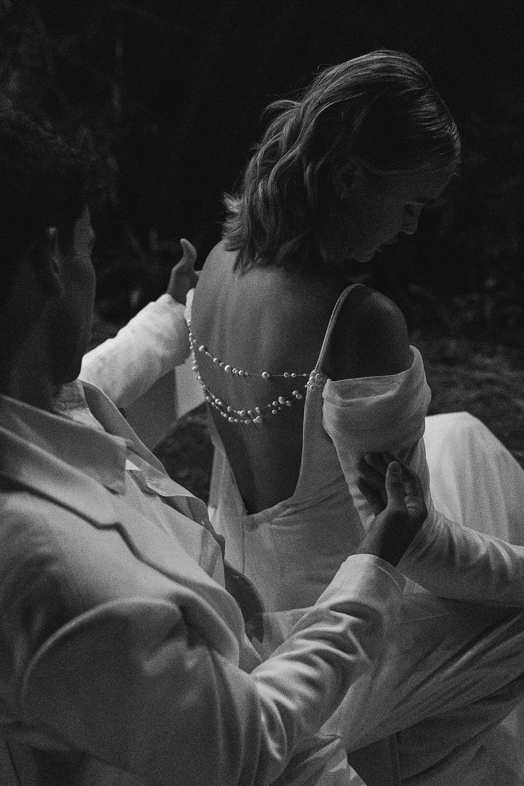 Emotional first dance captured by st. petersburg wedding photographer

