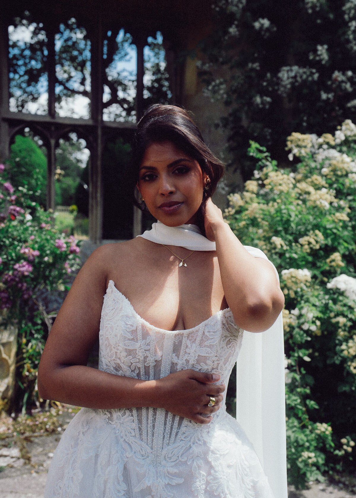 9. luxury-wedding-photographer-sudeley-castle-198