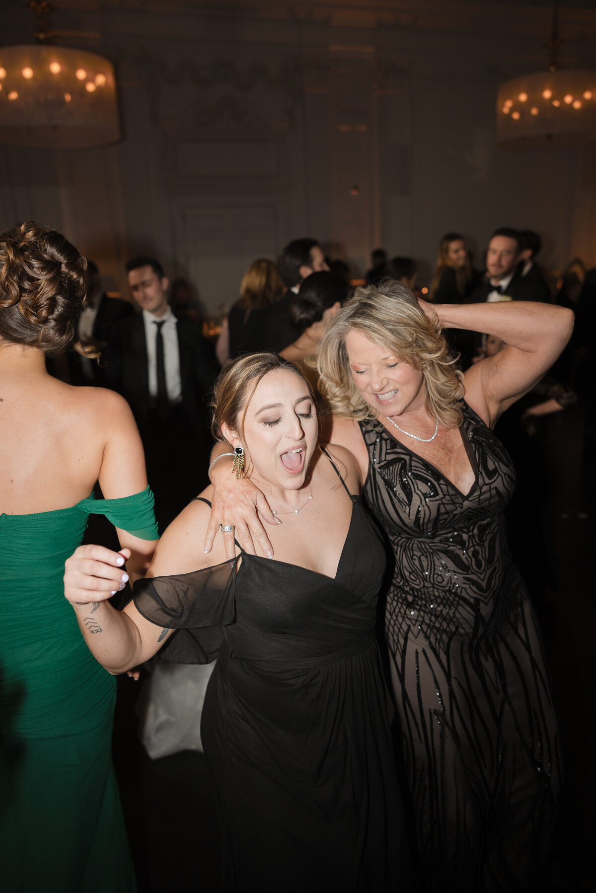 down-town-club-philadelphia-wedding-78