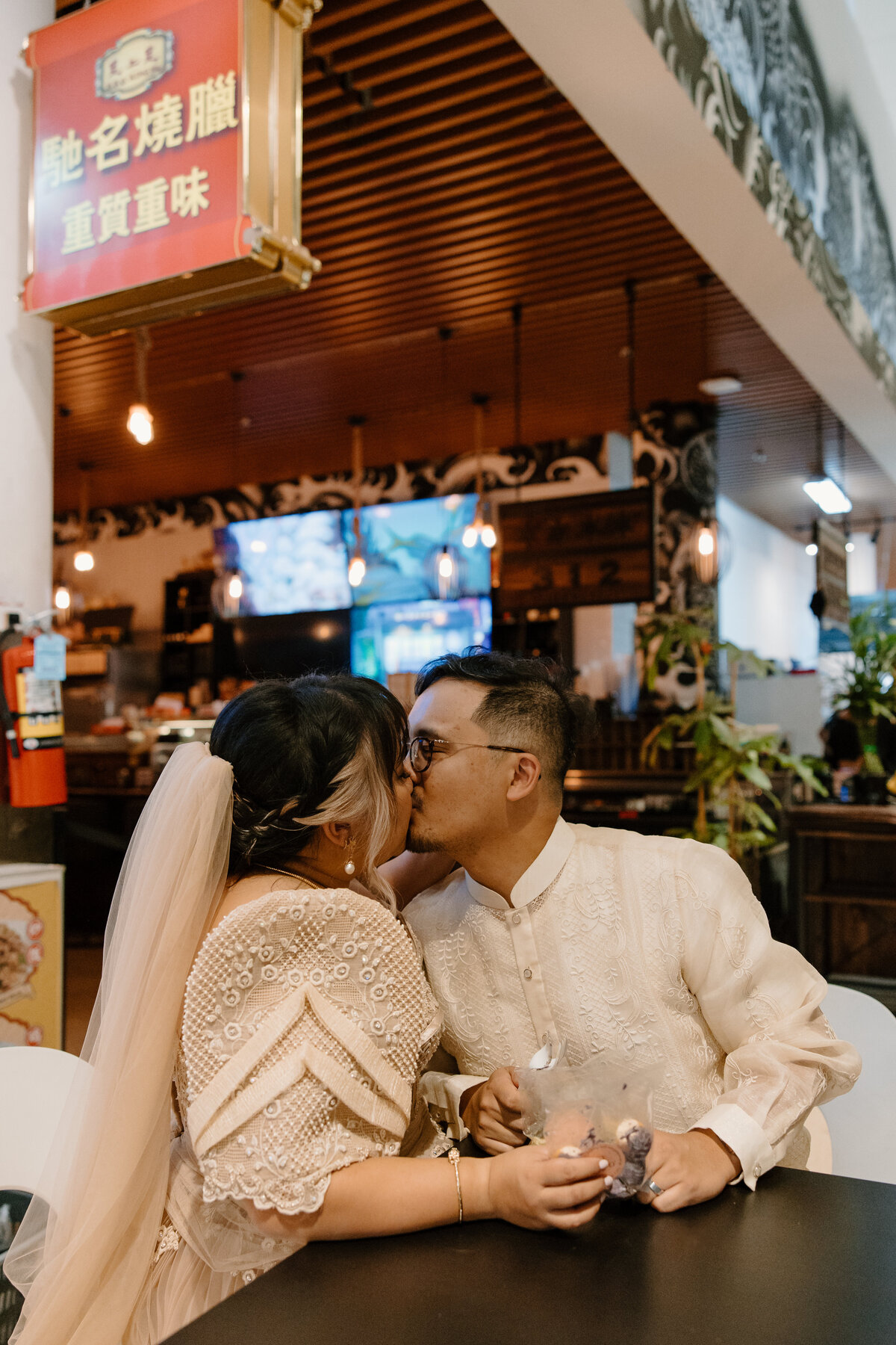 102923-Angelica&Dennis-Wedding-FinalGallery-EmmaPetersenPhotography-1109