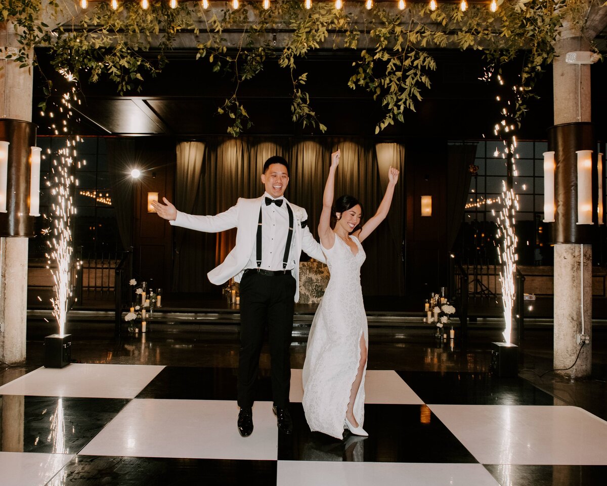 Vietnamese timeless white sage wedding22