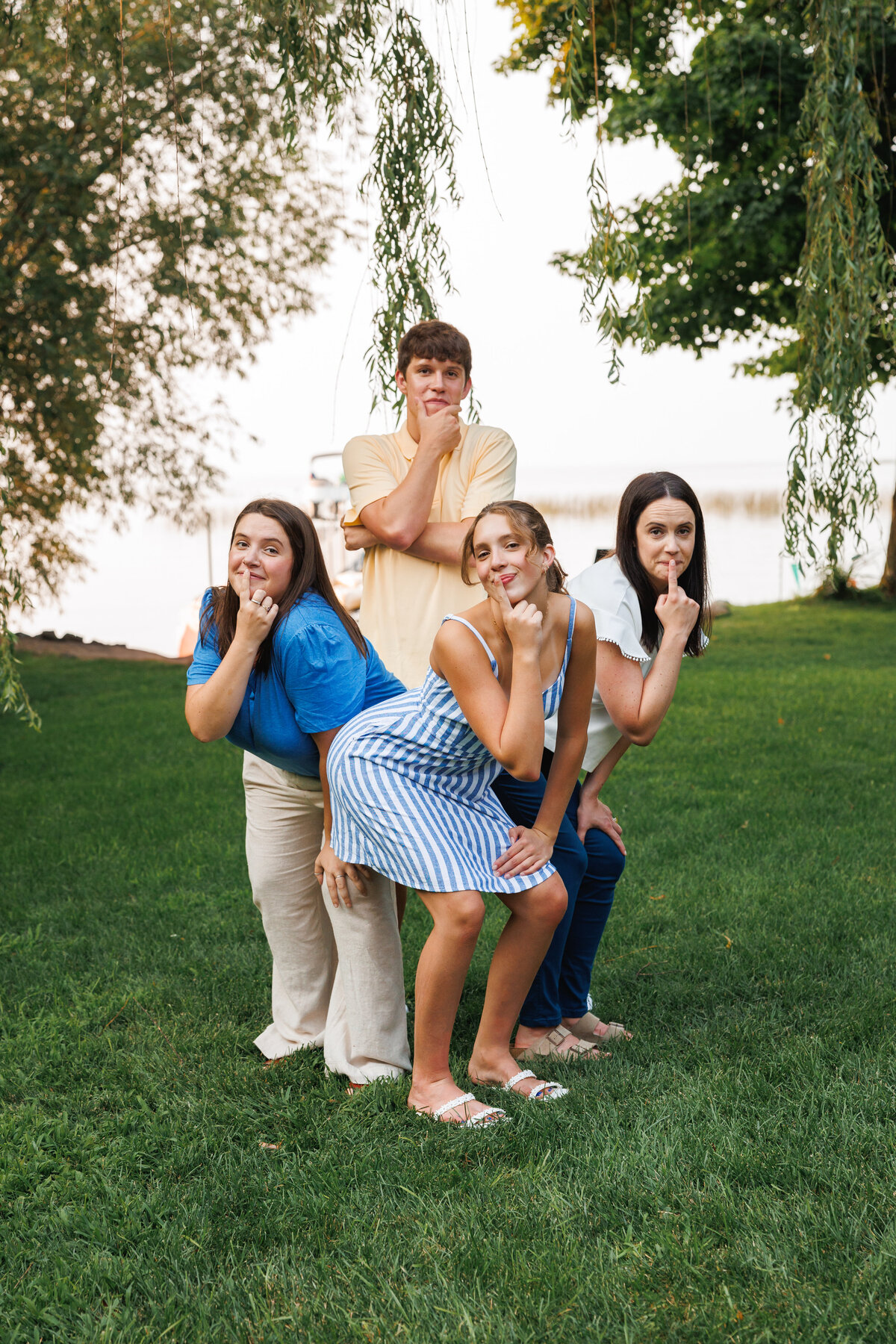 Mindi Jennings Photography Minnesota Photographer Central MN St. Cloud Brainerd Wedding Family Seniors