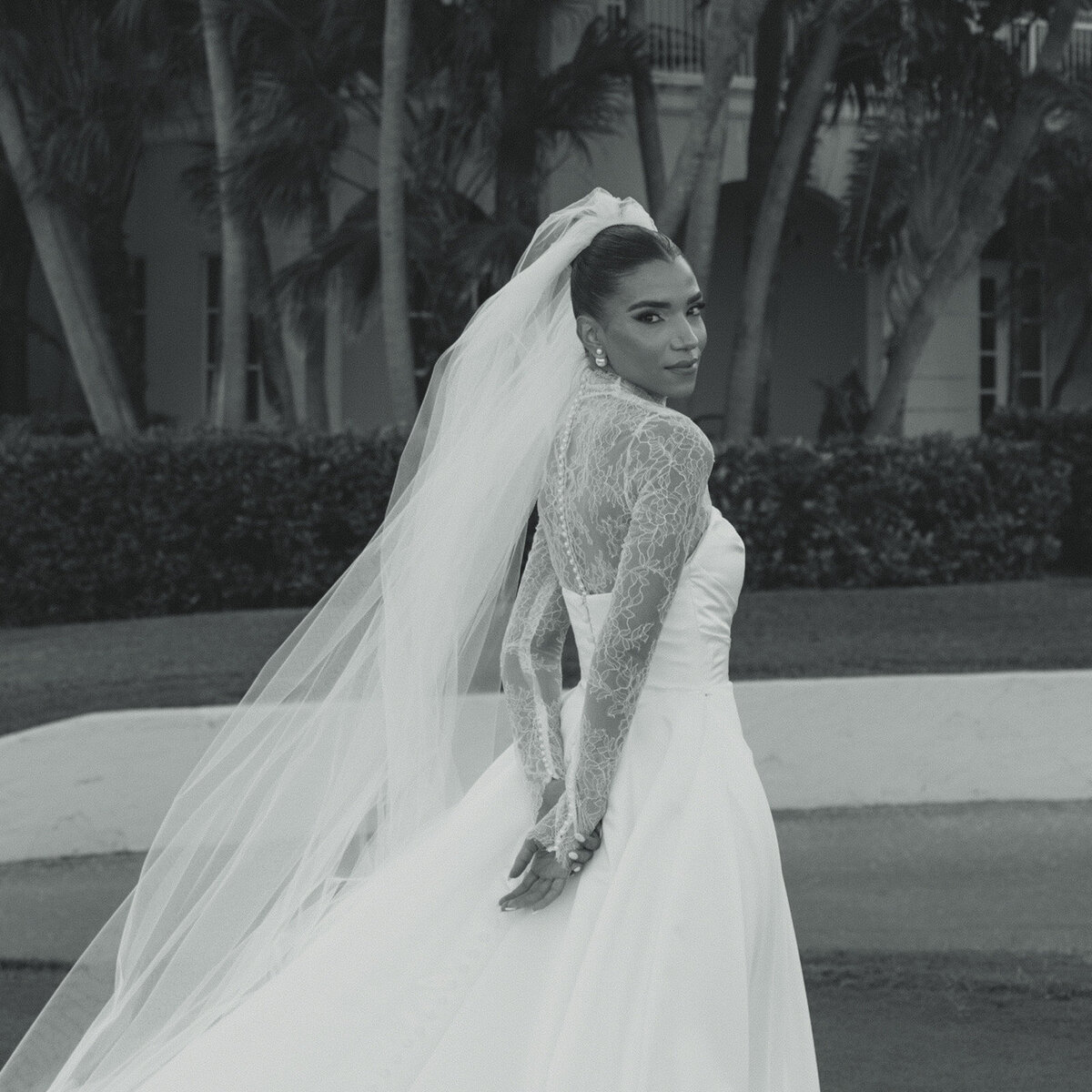 Bridal Portraits JW Marriot Turnberry Miami Wedding Aileen Ayala Photography8682-3