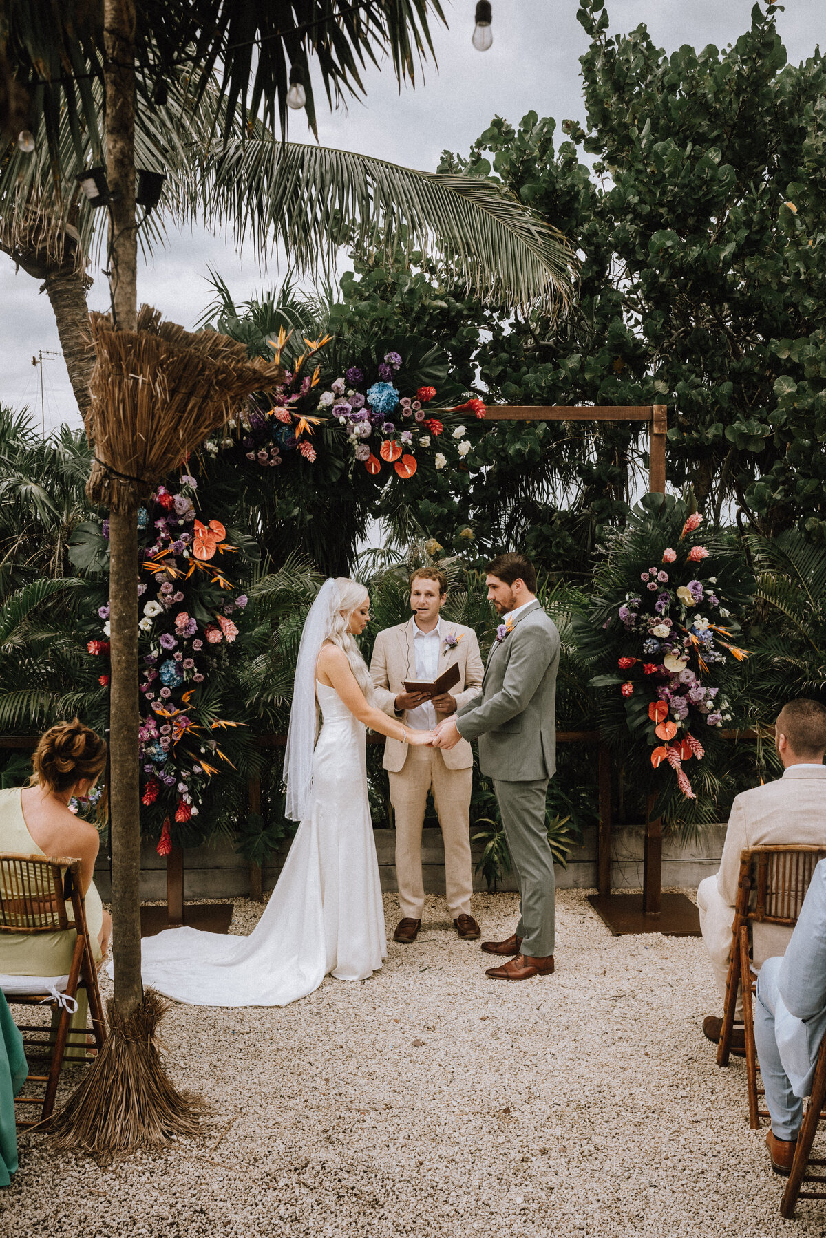 Ambar + Alejandro with Tulum Wedding Photos-02-1043