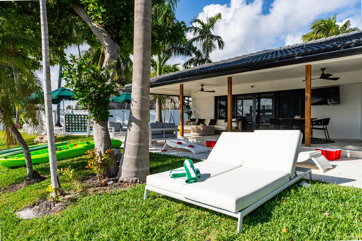 Backyard (8)