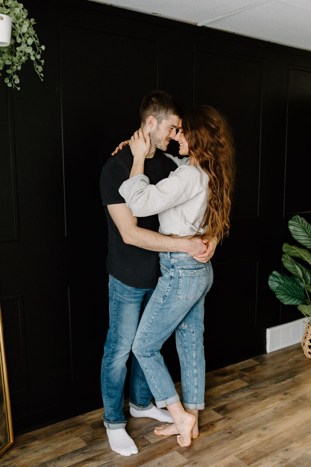 christina_ney_photography_wedding_engagement_lifestyle_photographer_dubuque_iowa_wedding_planning_assistance_adventurous_bold_laidback Family Photography104