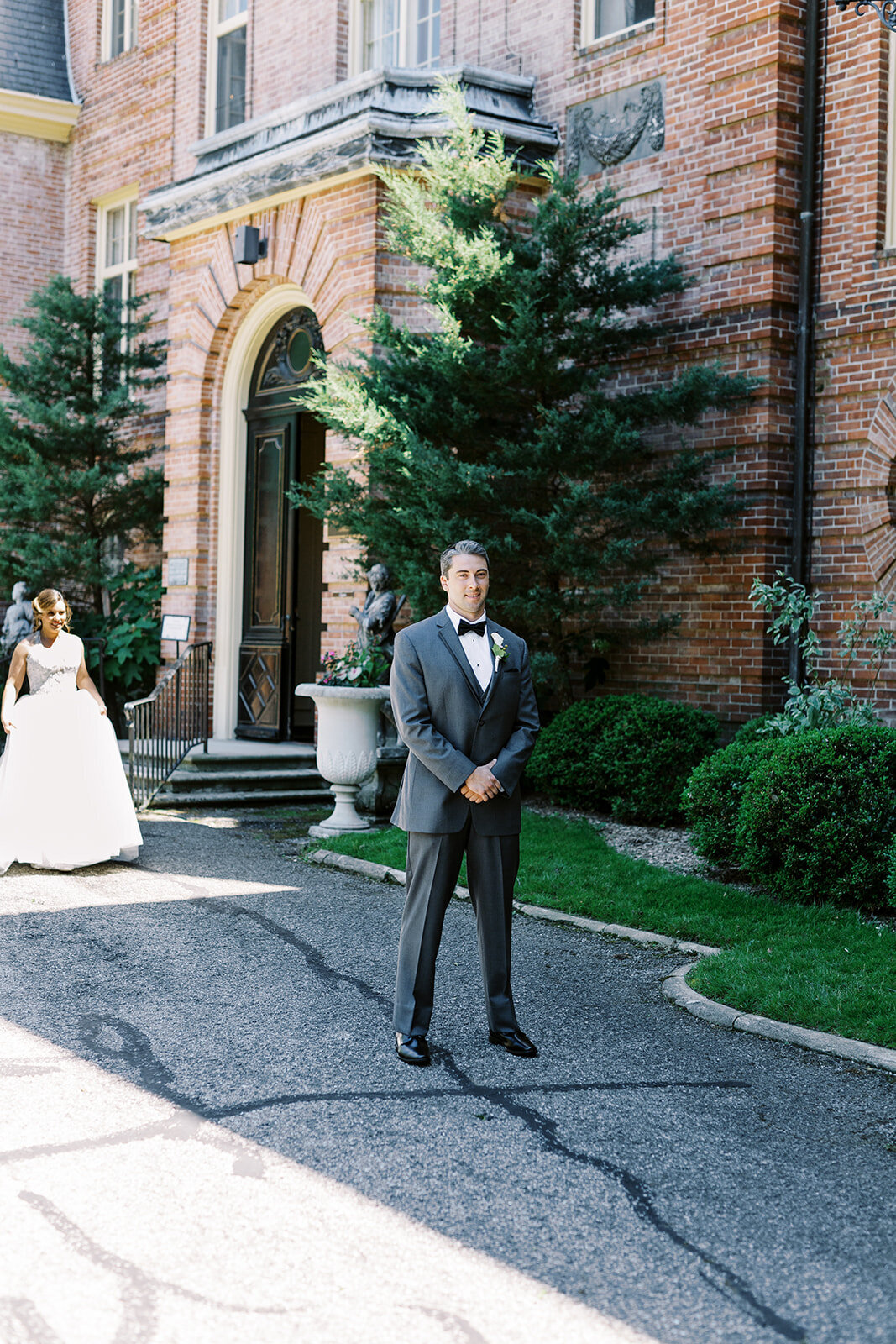 Lila & Rob Wedding_Kingwood Center Gardens-183