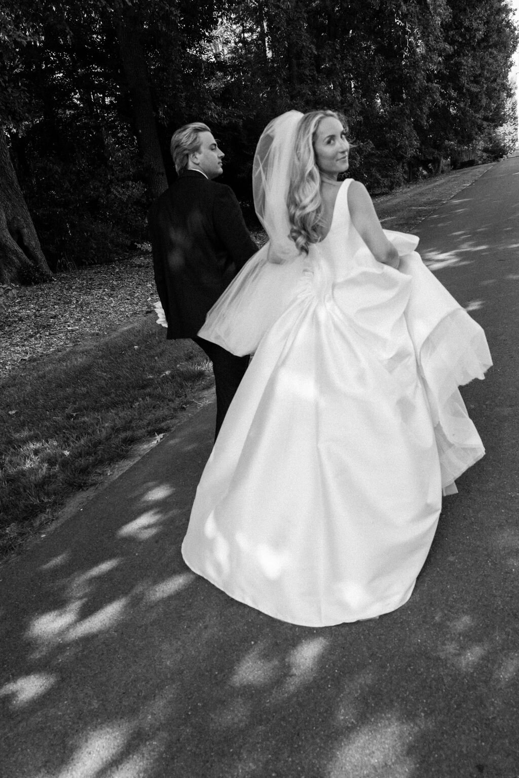 NikkiSanterre_EastCoastLuxuryWeddingPhotographer_WilmingtonWeddingSocialGracesEvents_Emma&Andy-137