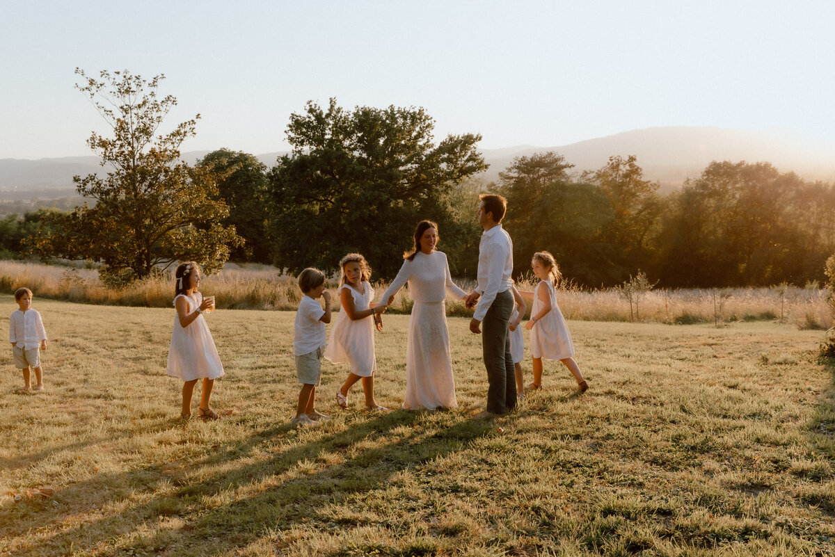 Marine-et-Thibaut-mariage-couple-nature-et-enfants2