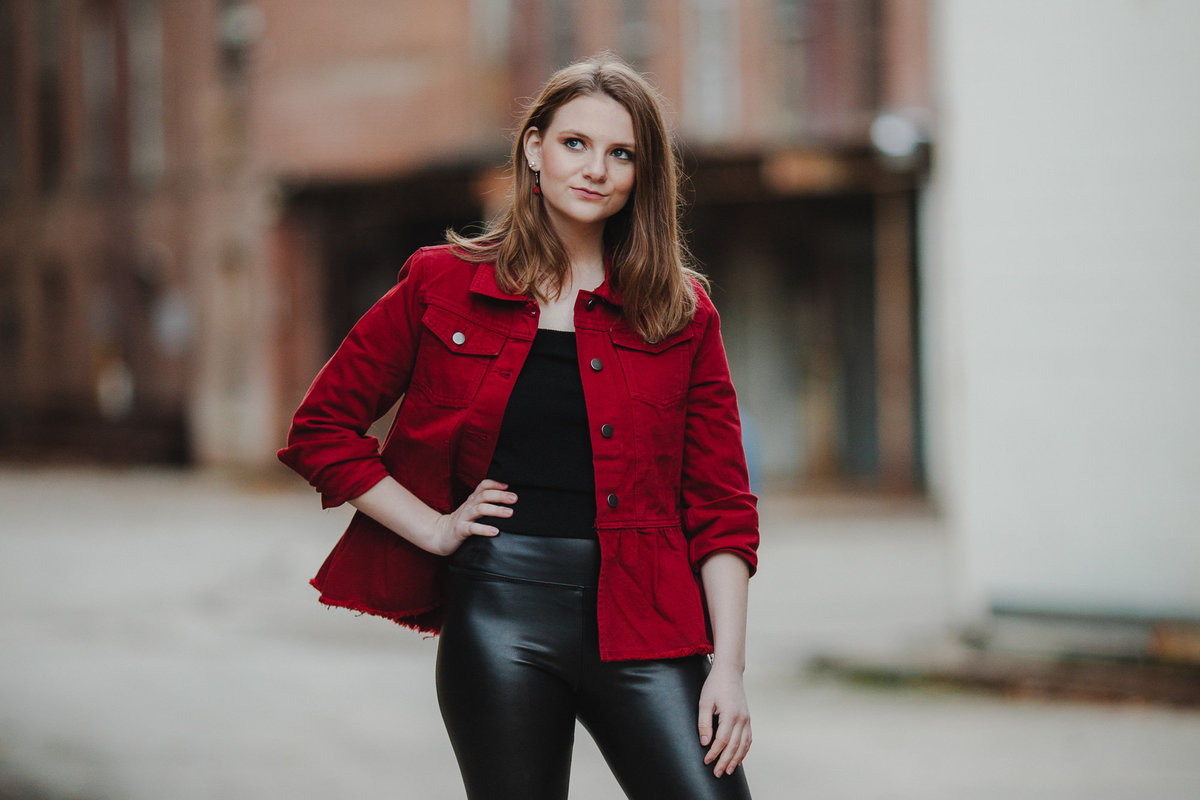 26maryland-urban-street-highschool-senior-girl-fall