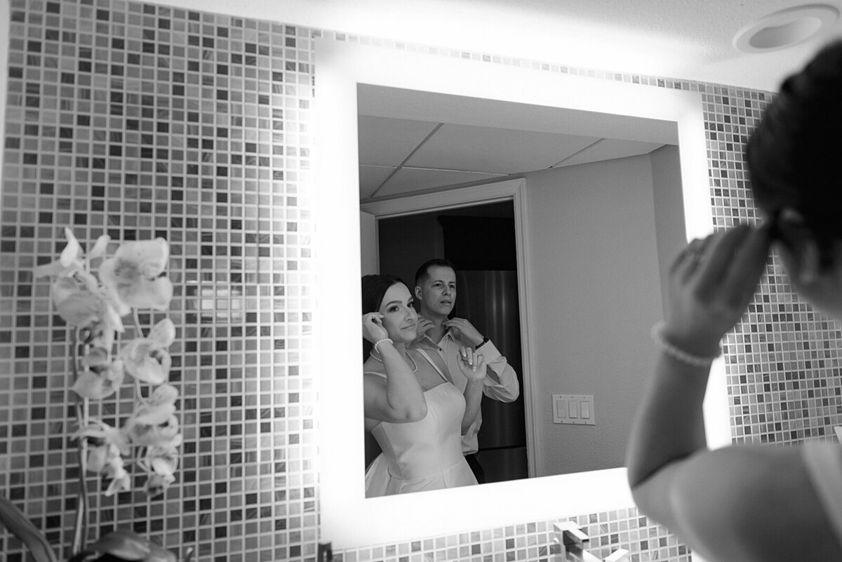 Lido-Beach-Resort-Wedding_0102