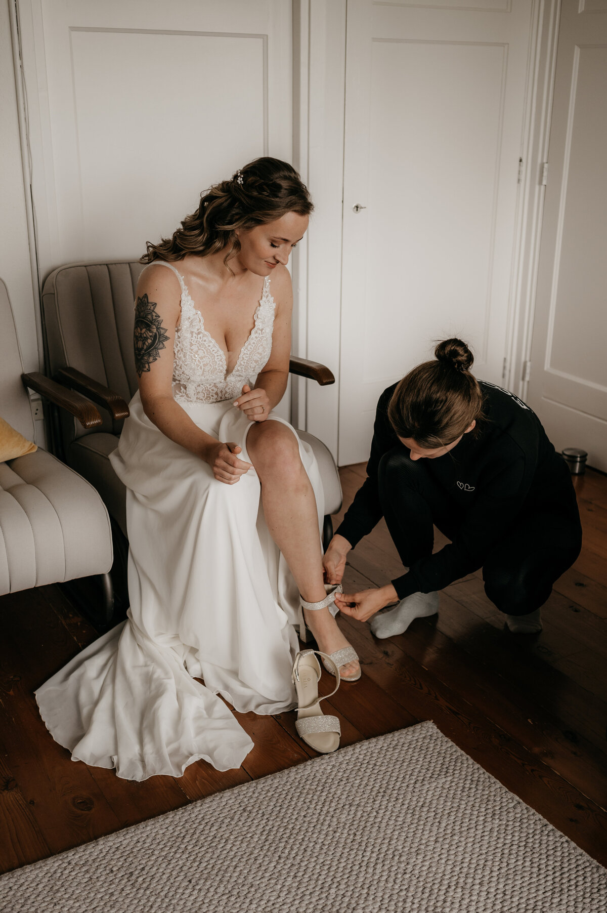 Pure Liefde Fotografie - Wilco & Marriët - Getting ready Marriët-42