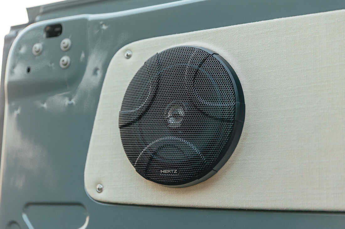 4_PawPrintsPitStops250918_BMV_SlowFastcreative_0873