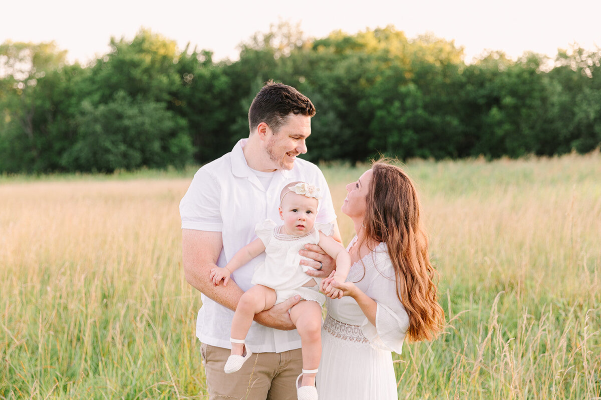The Hills _ Marissa Reib Photography _ Tulsa Wedding Photographer-18_websize