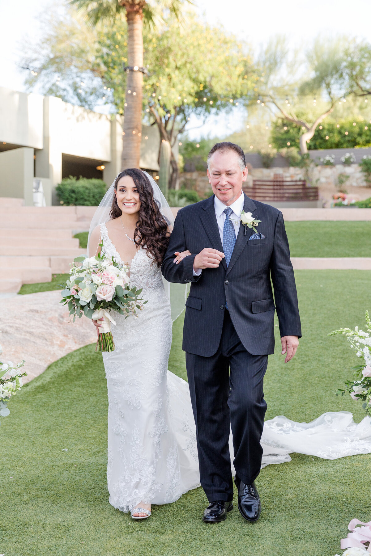 Shelby-Lea-Scottsdale-Arizona-Wedding-Photography44