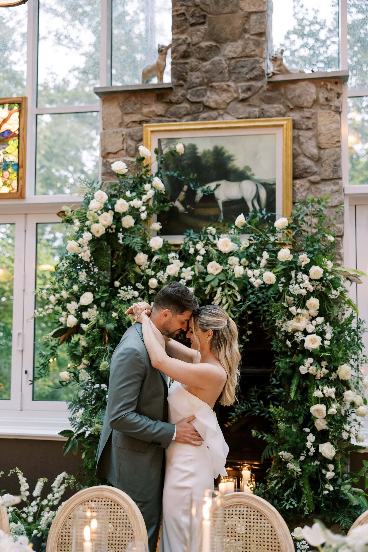 Danielle-Defayette-Photography-Goodstone-Inn-Wedding-VA-796