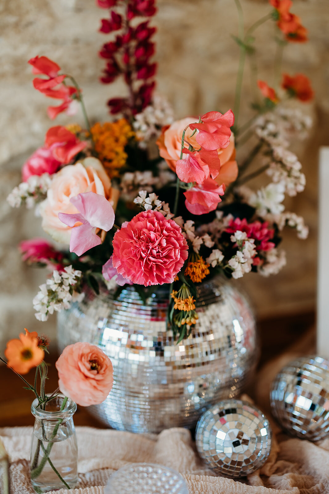 kingscote-barn-wedding-photography1022