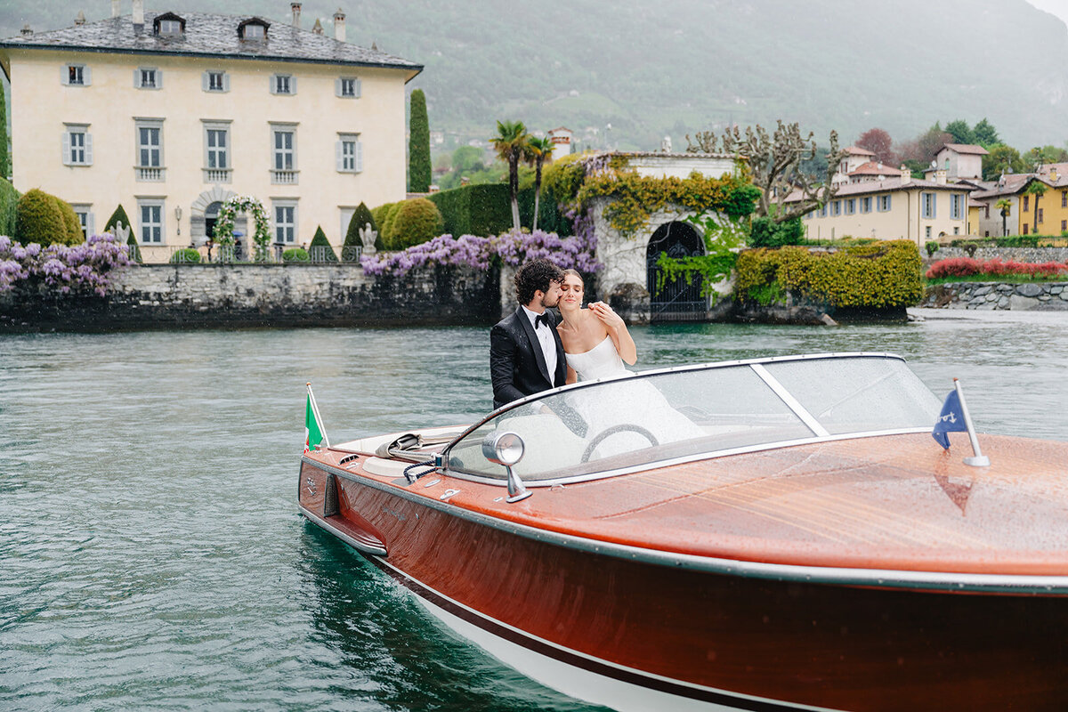 MorganeBallPhotography-StyledShoot-SparklingMoments-VilllaBalbiano-04-couple-105-4196