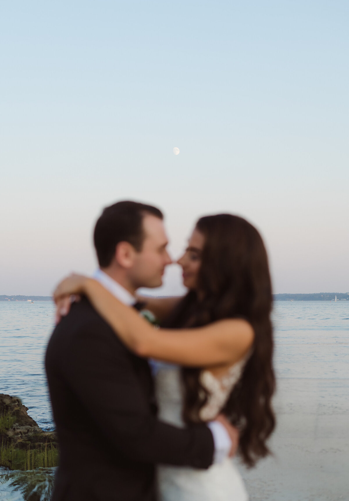 larchmont-shore-club-ny-wedding-photos-by-suess-moments-nj-photographer--0001
