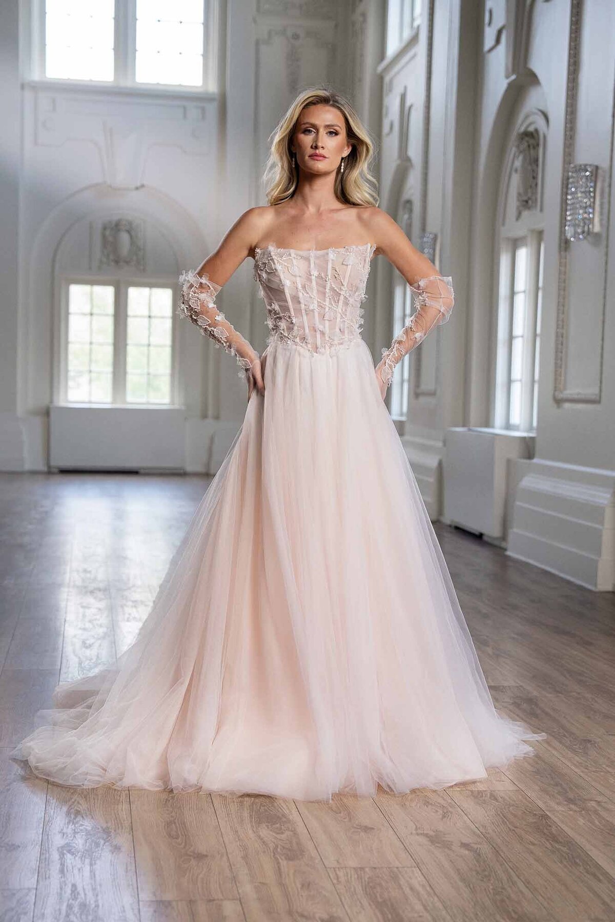 2506 Boda Bridal_42-Navi_3915