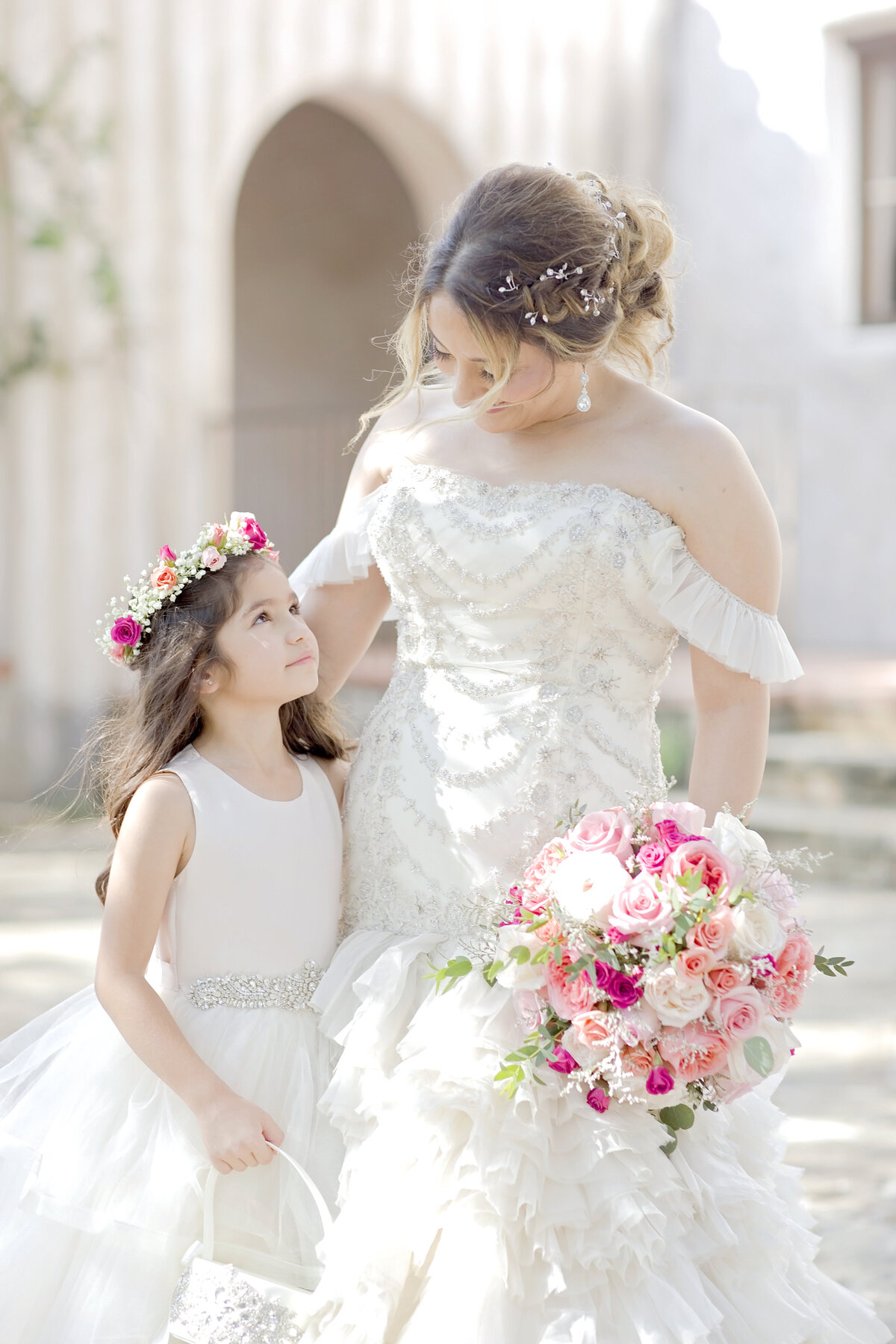 flower girl-bridal bouquet-bride-hill country-lost mission-robin rogers photography
