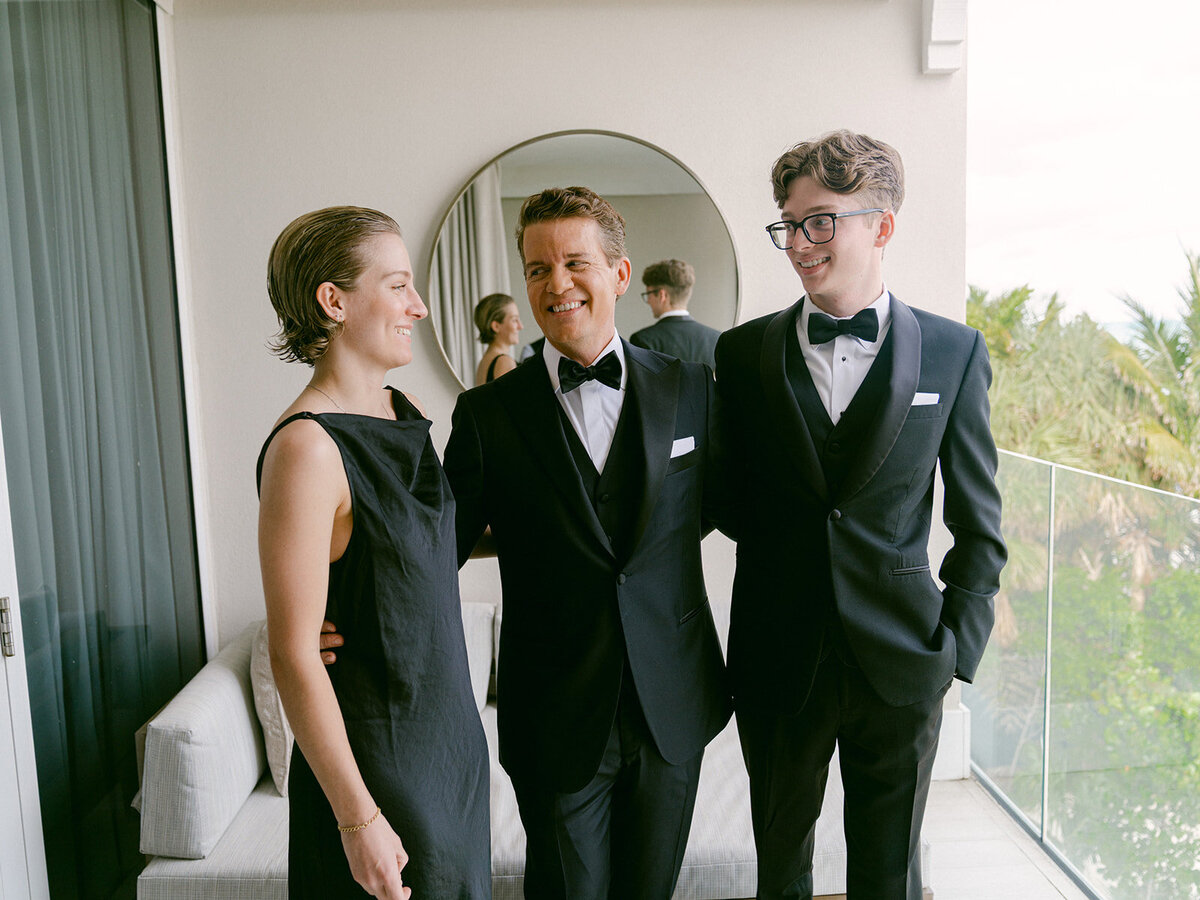 Melissa + Jason Previews _ Lauren Galloway Photography-10