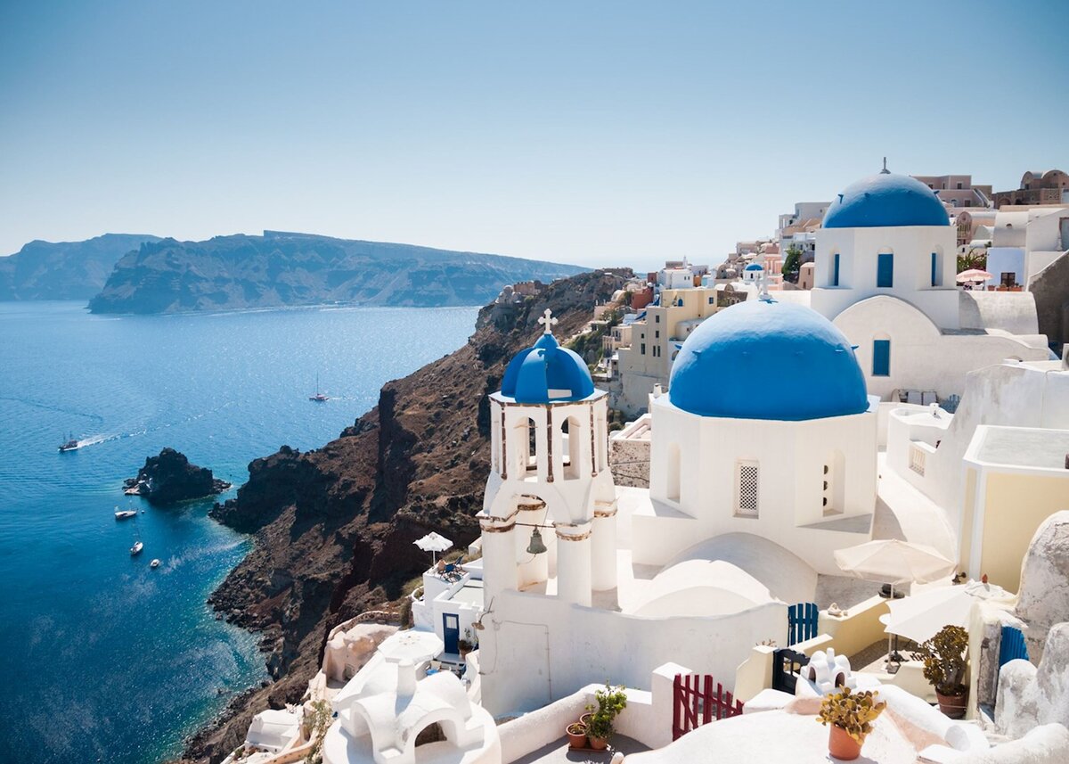 8001526-fira-santorini