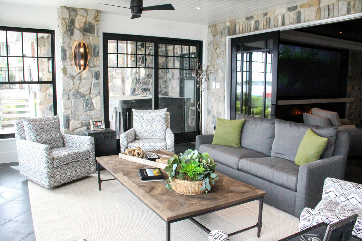 Sunroom 02