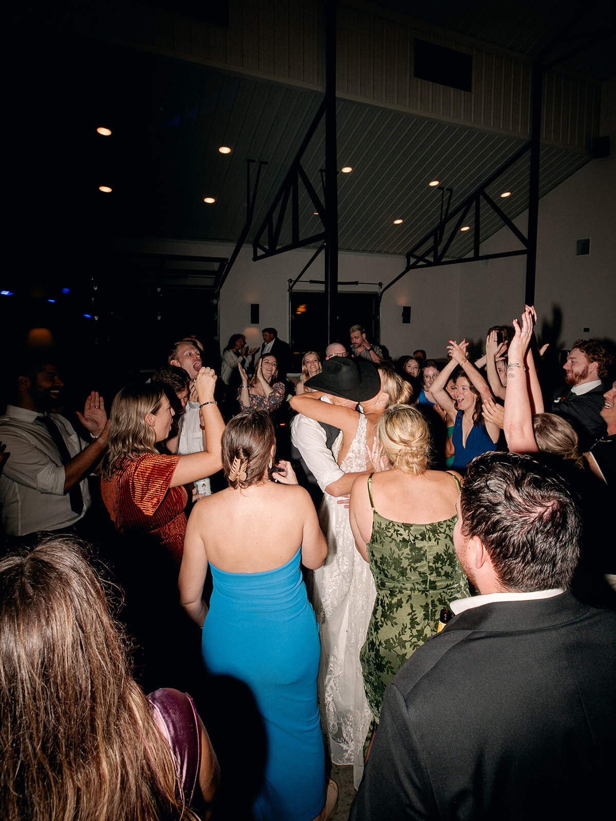 FallDallasWedding_MollyMurphyPhotography00099
