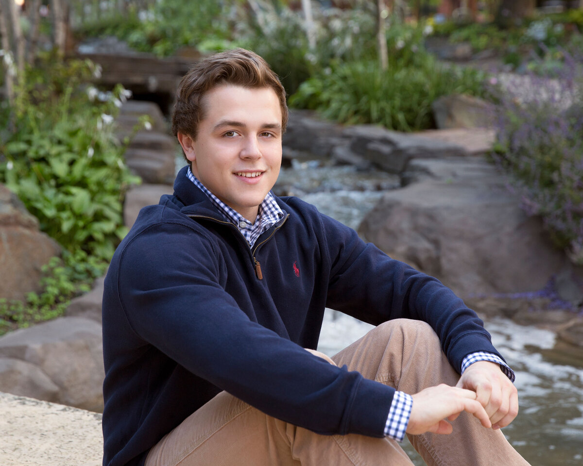 Apple Valley senior portrait photographer