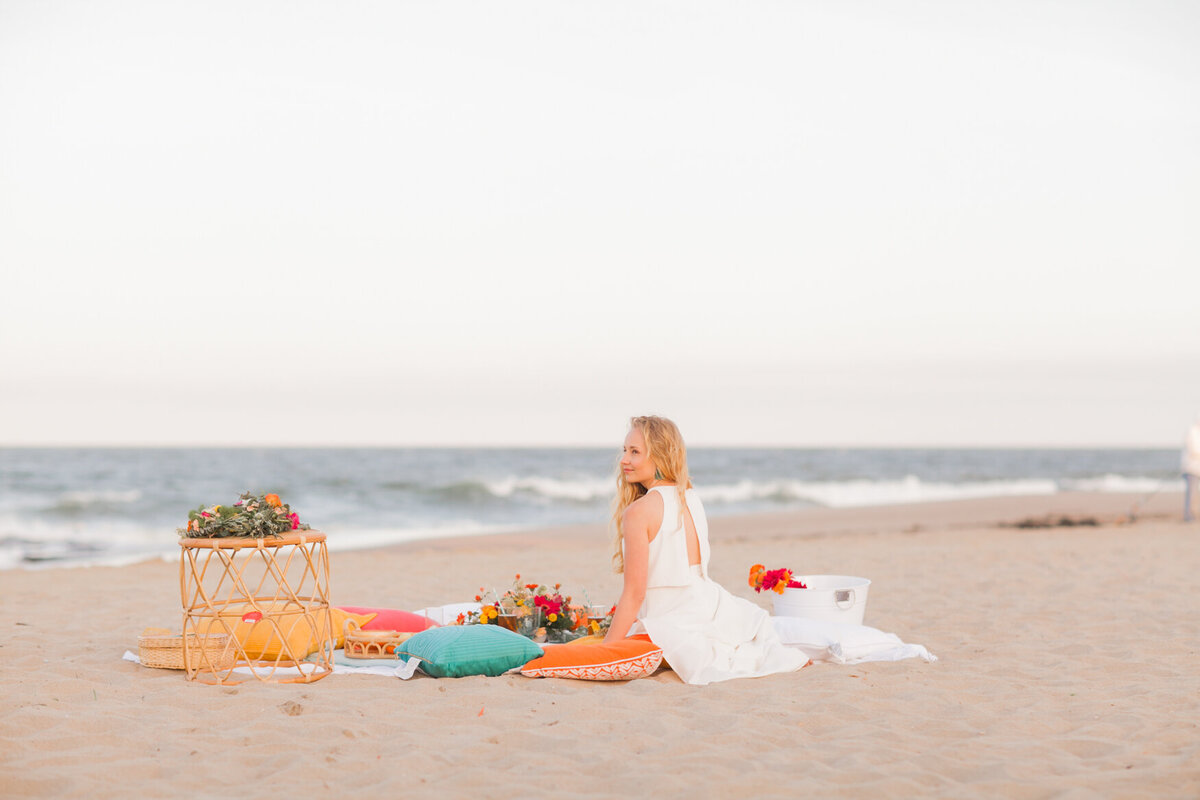 Beach-wedding-reception-bright-bold-bride-Boston-Prose-Florals