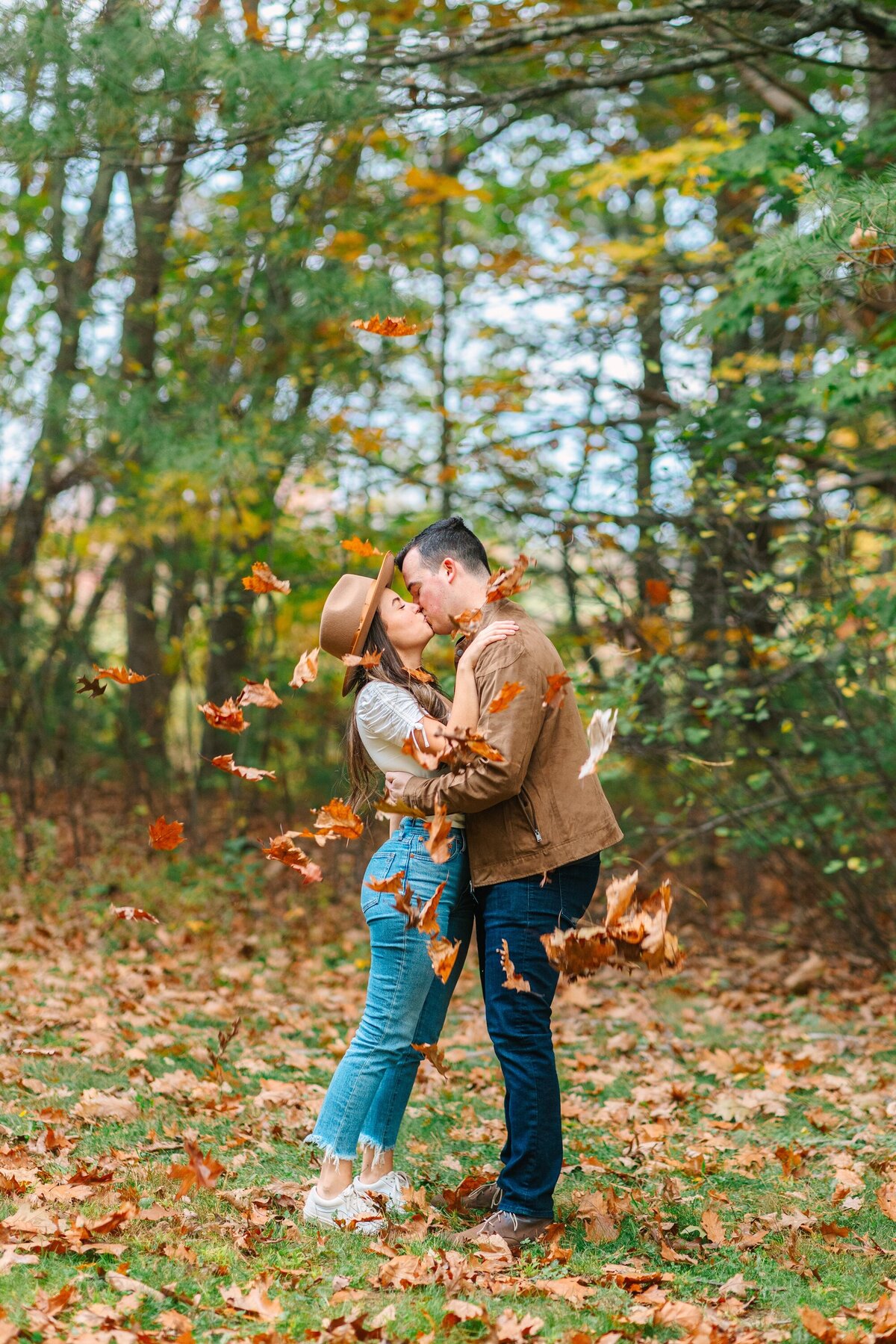Kelly_Payeur_Photography_New_Hampshire_Fall_Engagement_Wagon_Hill_Photographer_0015