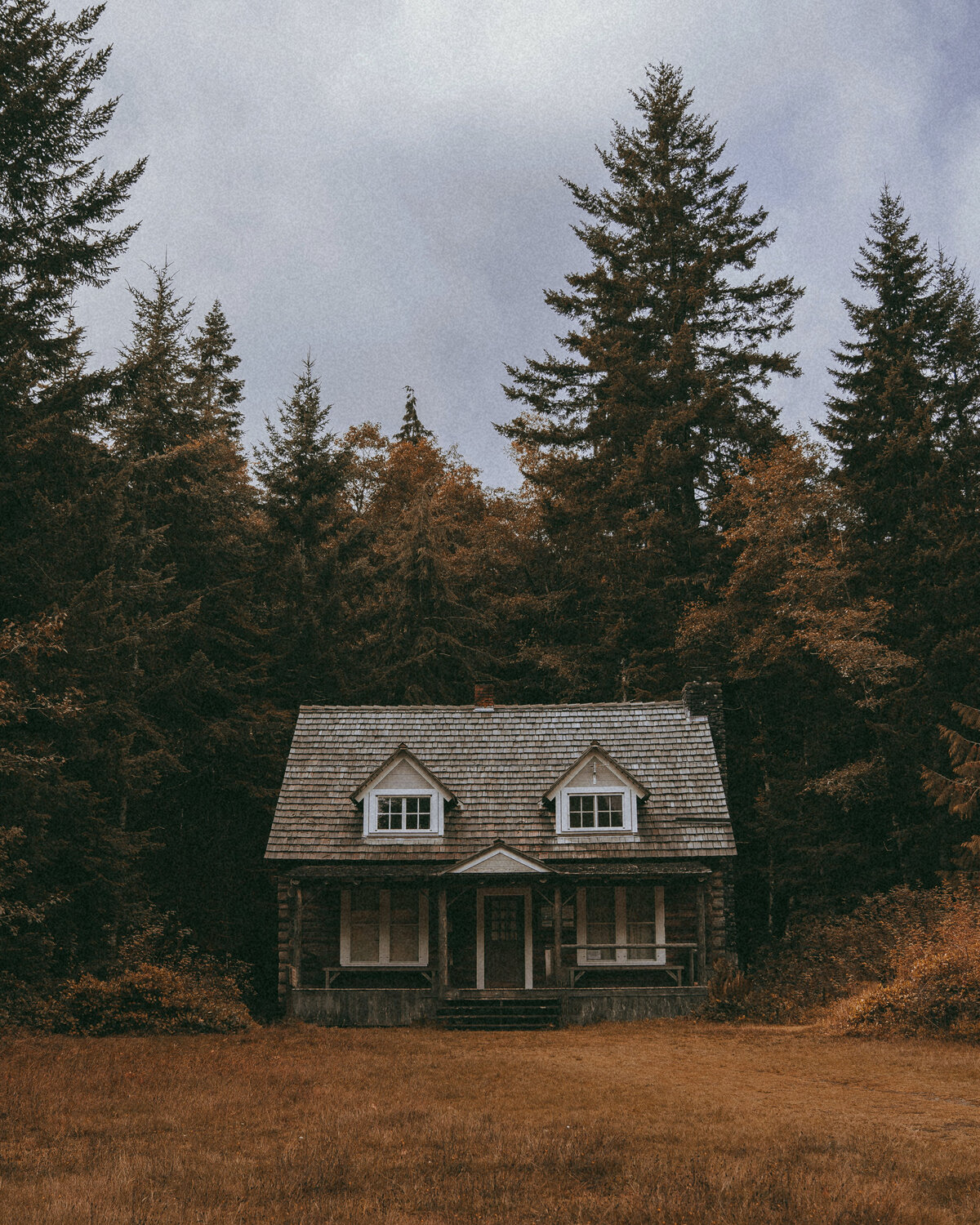 02_cabin_helloemilie