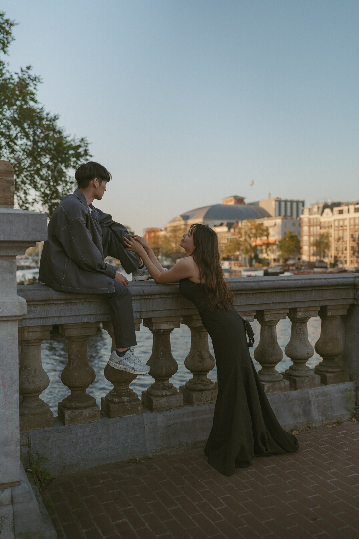 blue-hour-couple-photoshoo-photographer-amsterdam-inhosuecapture-1-3