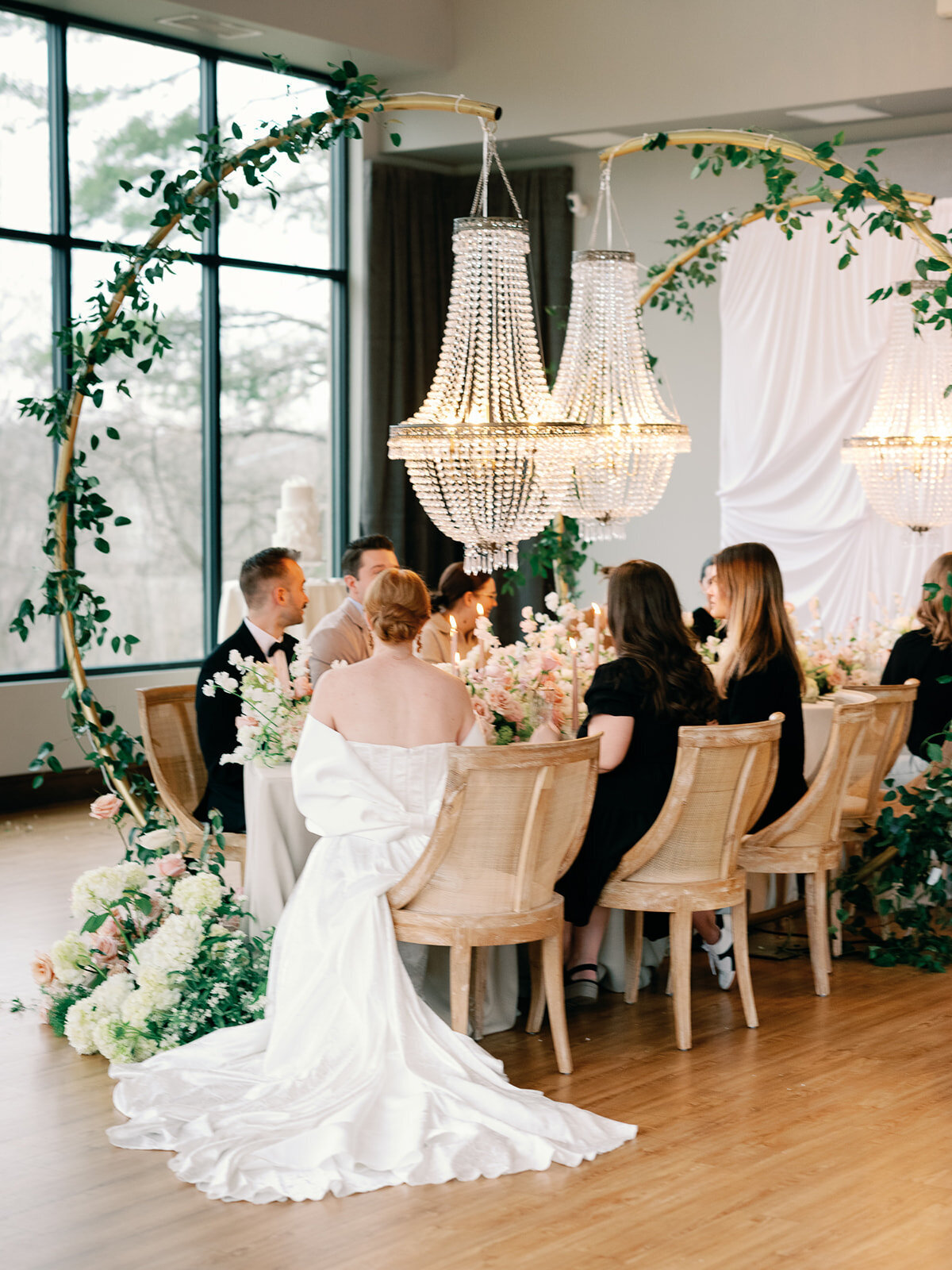 7-Wedding-Flowers-Michigan-Midwest-Venue3Two