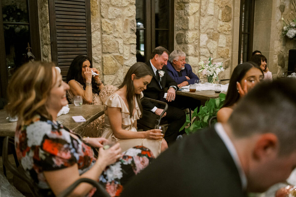 emotional-guests-during-speeches