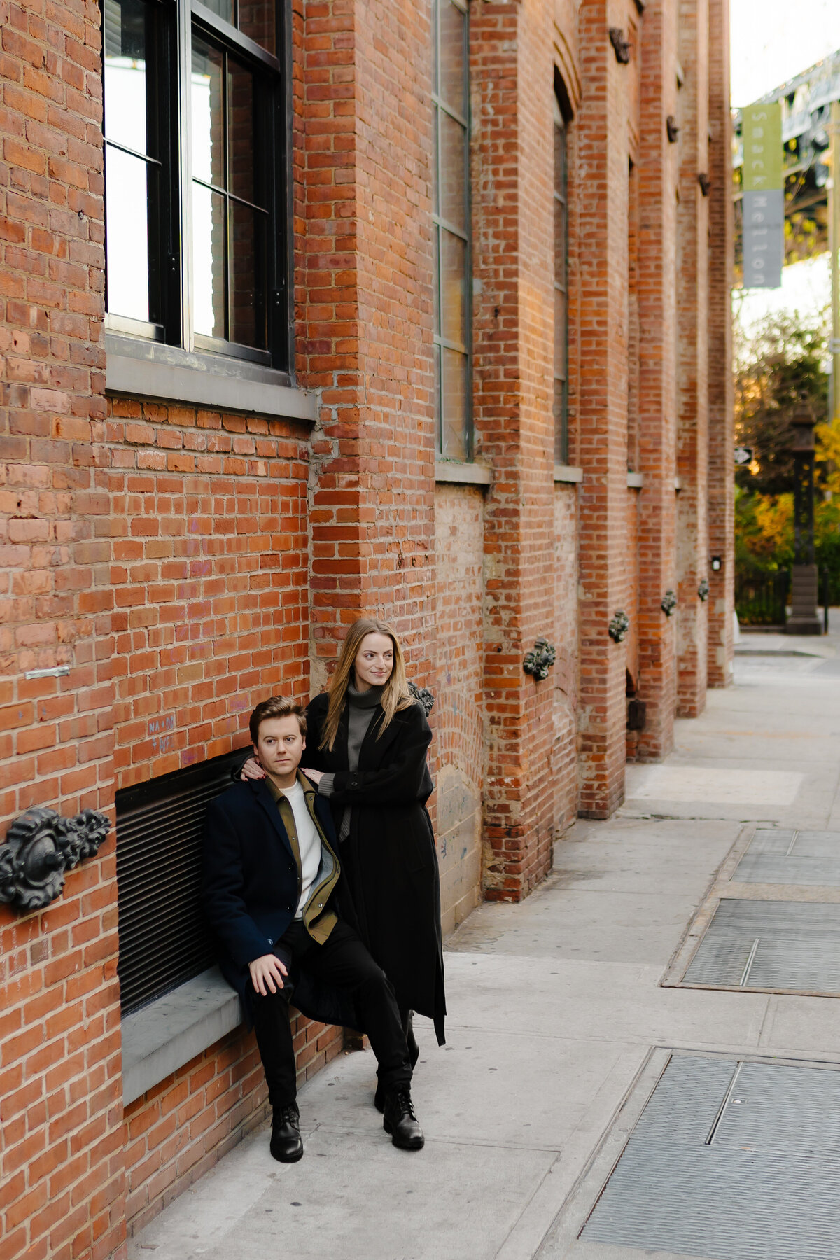 Brooklyn Bridge Engagement Photos 22