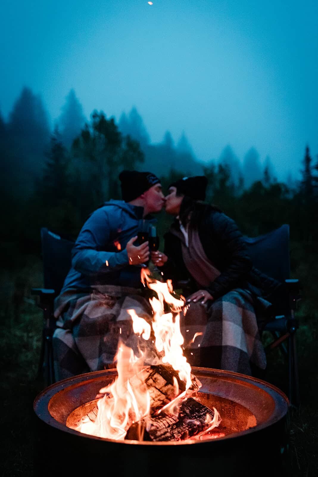 multi-day-alaska-wedding-adventure-photography