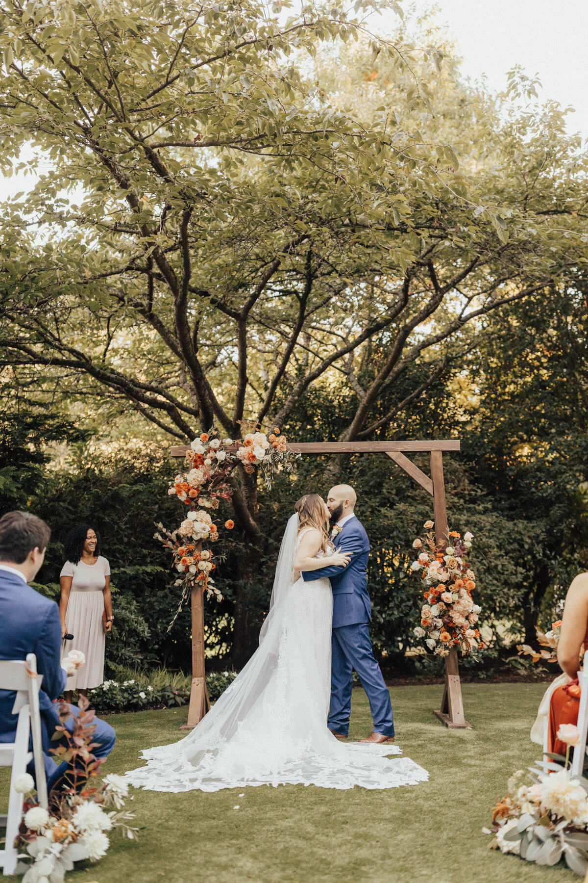 robinswood-house-bellevue-wedding-photographer-elopement-rachel-syrisko-photography-656