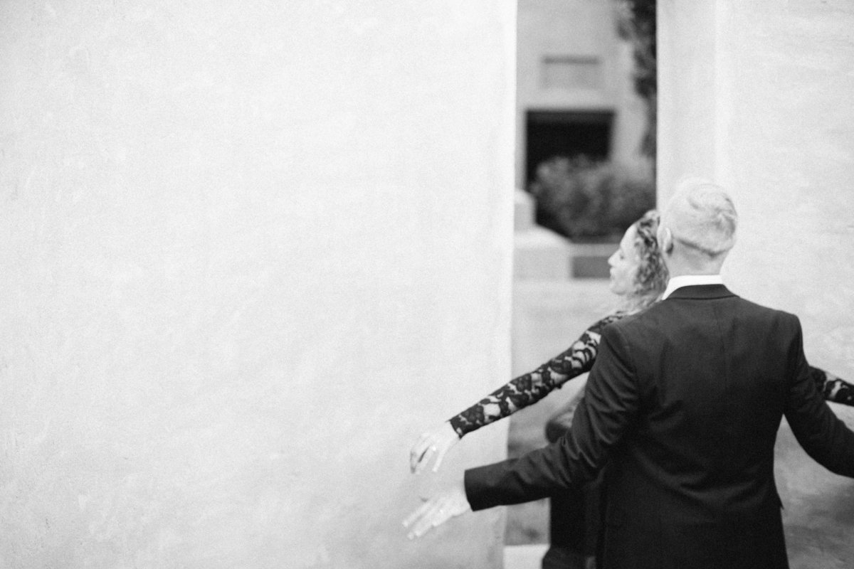 MariaSundinPhotography_engagement_bab_al_shams_carl_ellie-37