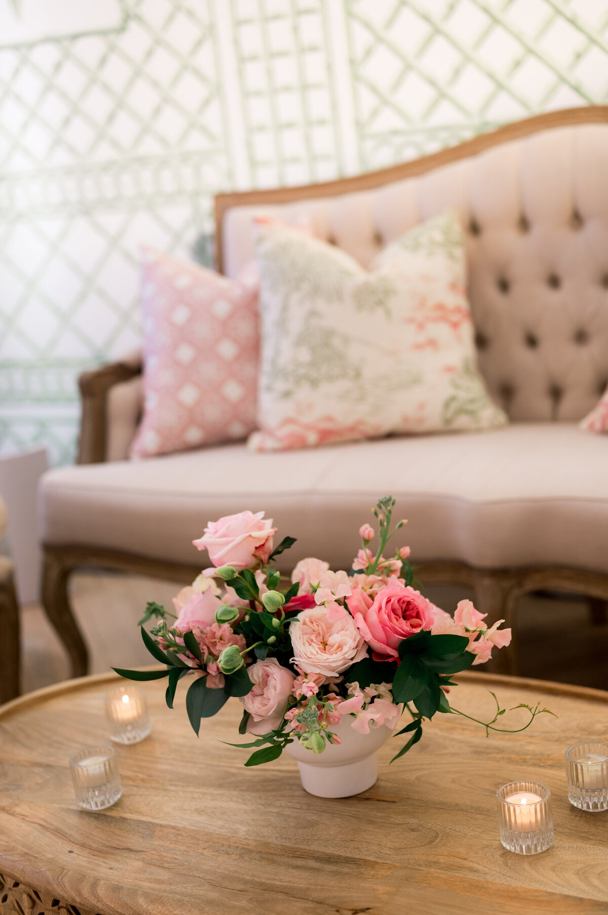 Chicago Illuminating Company Wedding with Pink Block Print Linens_26