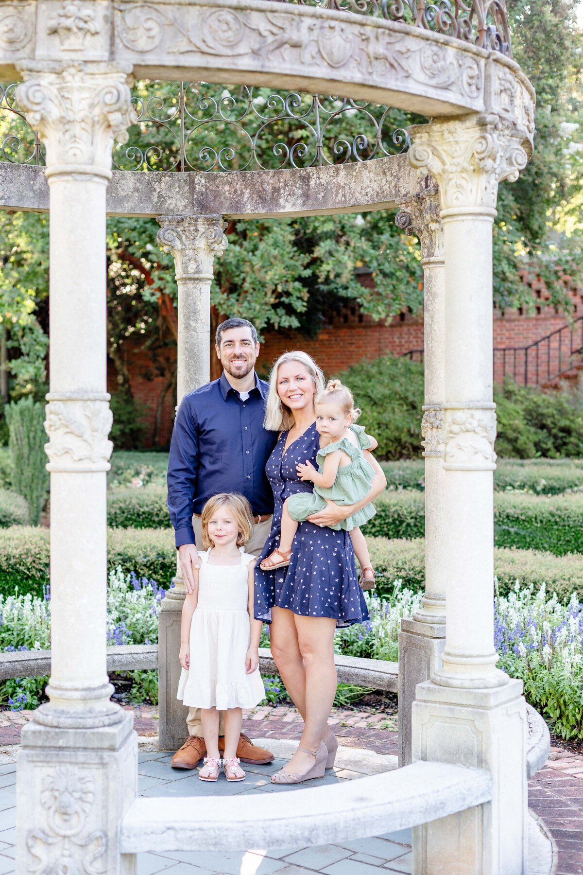 Greenville-SC-Mini-Session-Magnolia-and-Grace-Photography-co-Furman-LaurenD# (1)-4