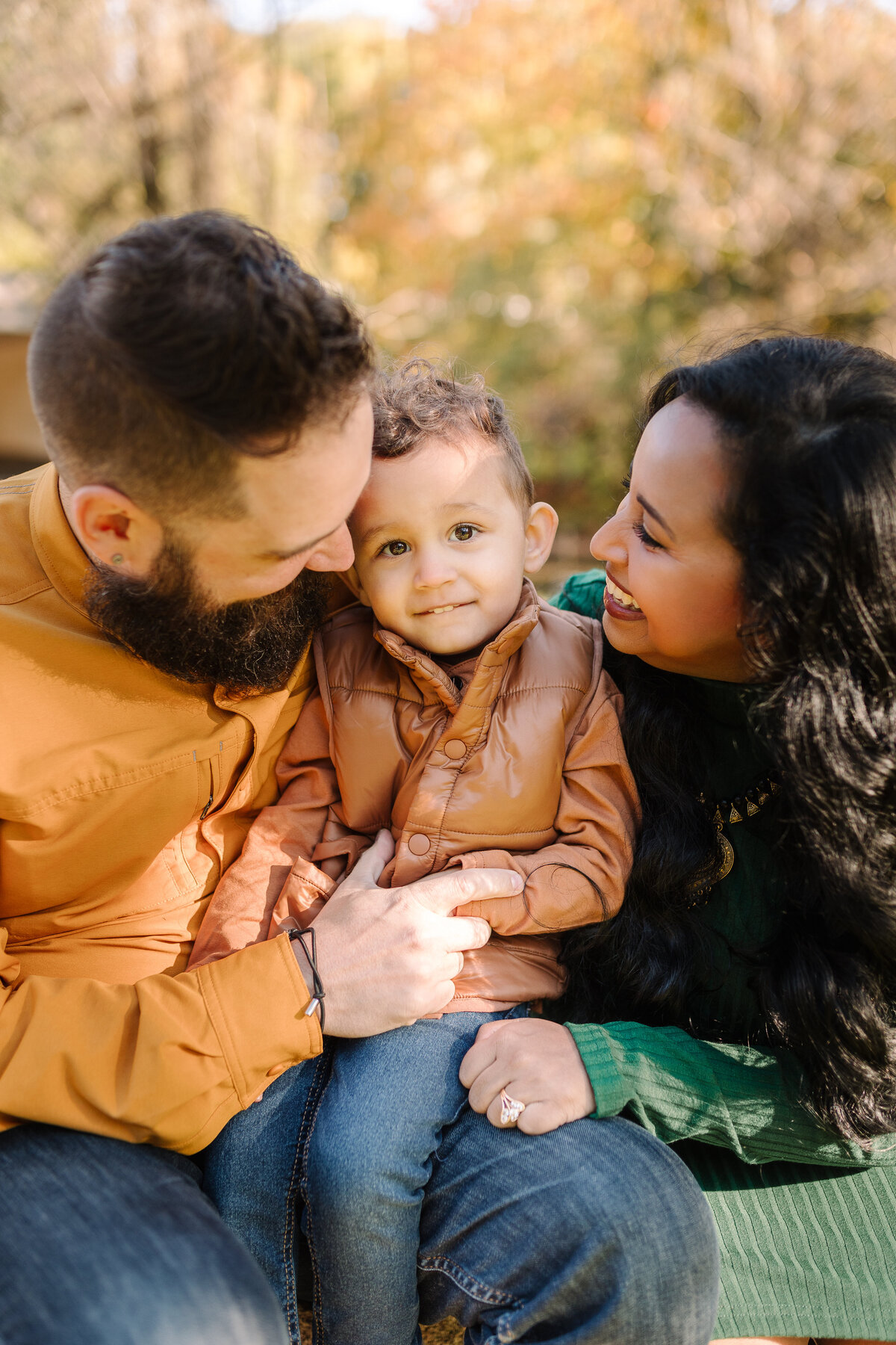 Taz-Family-Portraits-Ann-Arbor-Park-28