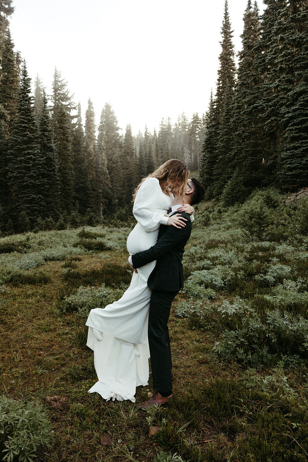 MtRainierSmallWedding-DallinHazard-202