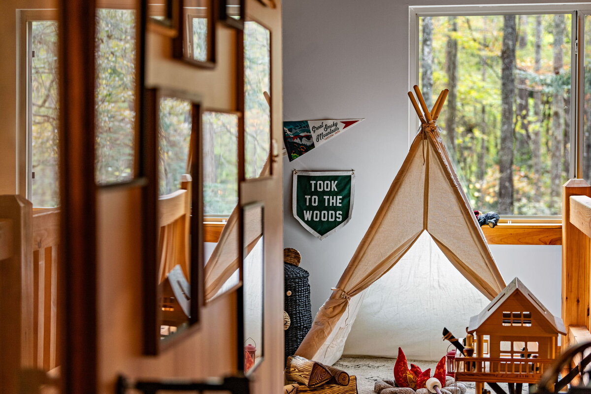 53Shady-Grove-Cabin-Blue-Ridge-GA_7105_Gallery